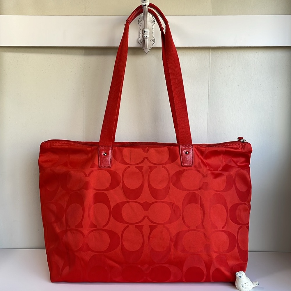 COACH Packable Weekender Tote With Removable Pouch - Picture 4 of 17